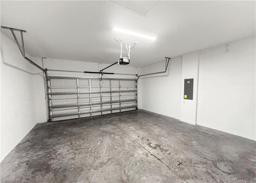 10706 Clementine PL-27