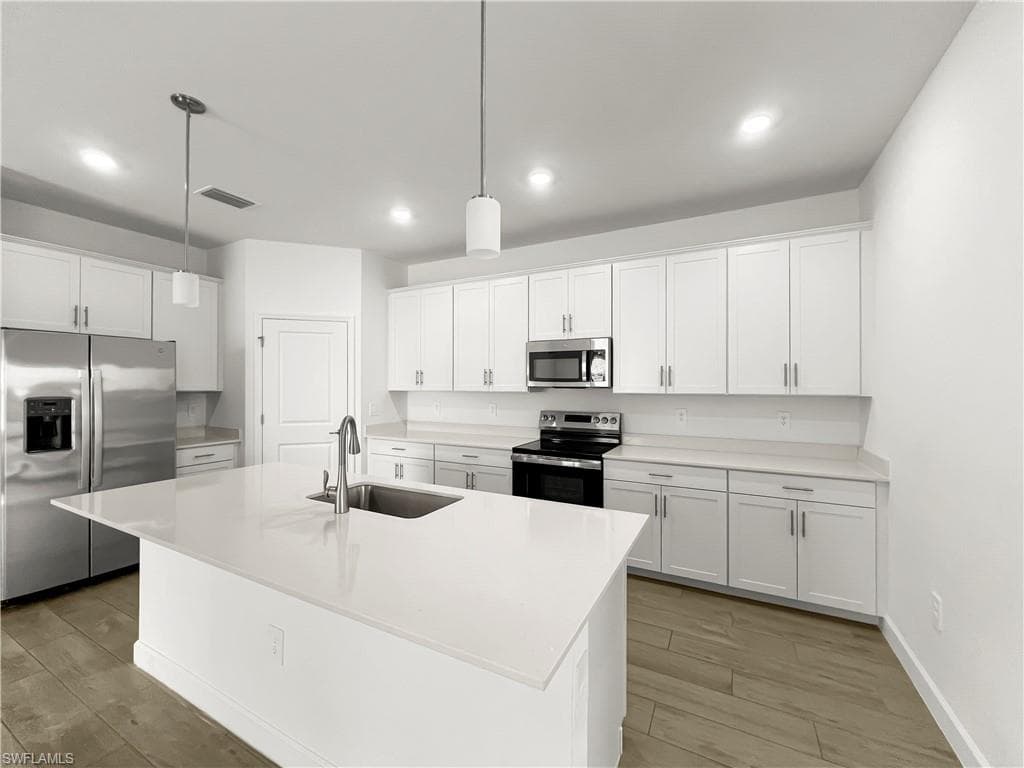 10706 Clementine PL-4
