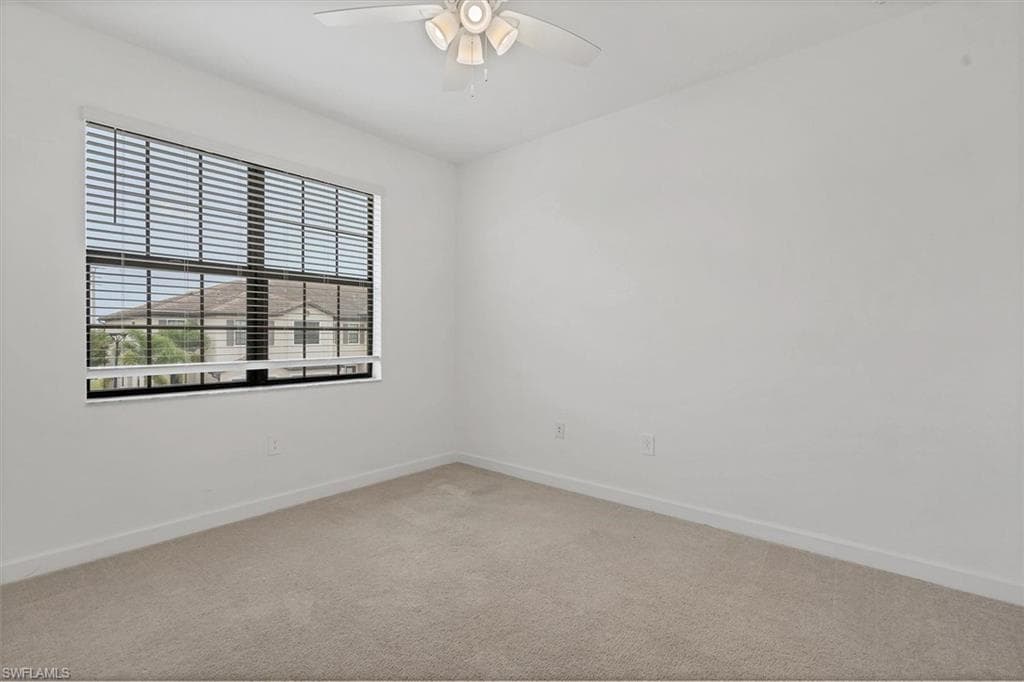 14204 Pine Lodge LN-21