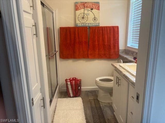 302 Shoreland DR-17