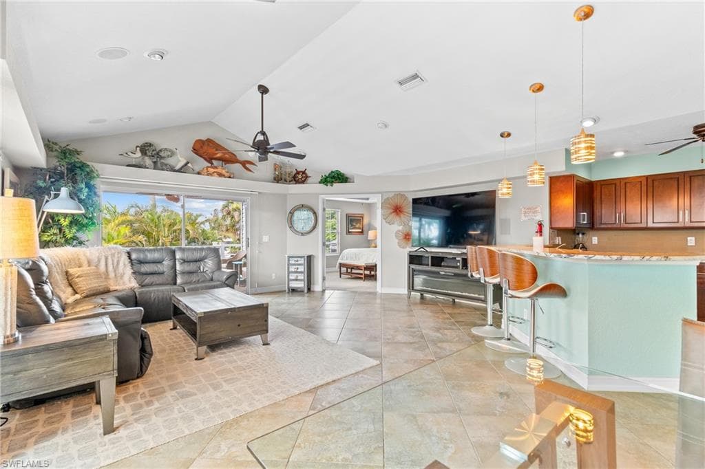 17750 Rebecca AVE-4