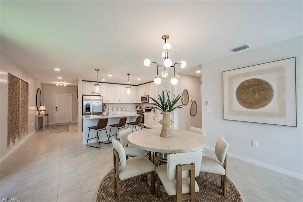 322 Lakeside Hideaway LN-3