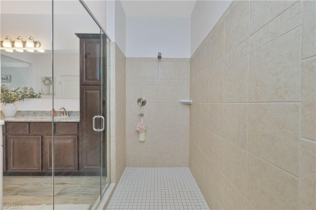 8784 Cascade Price CIR-29