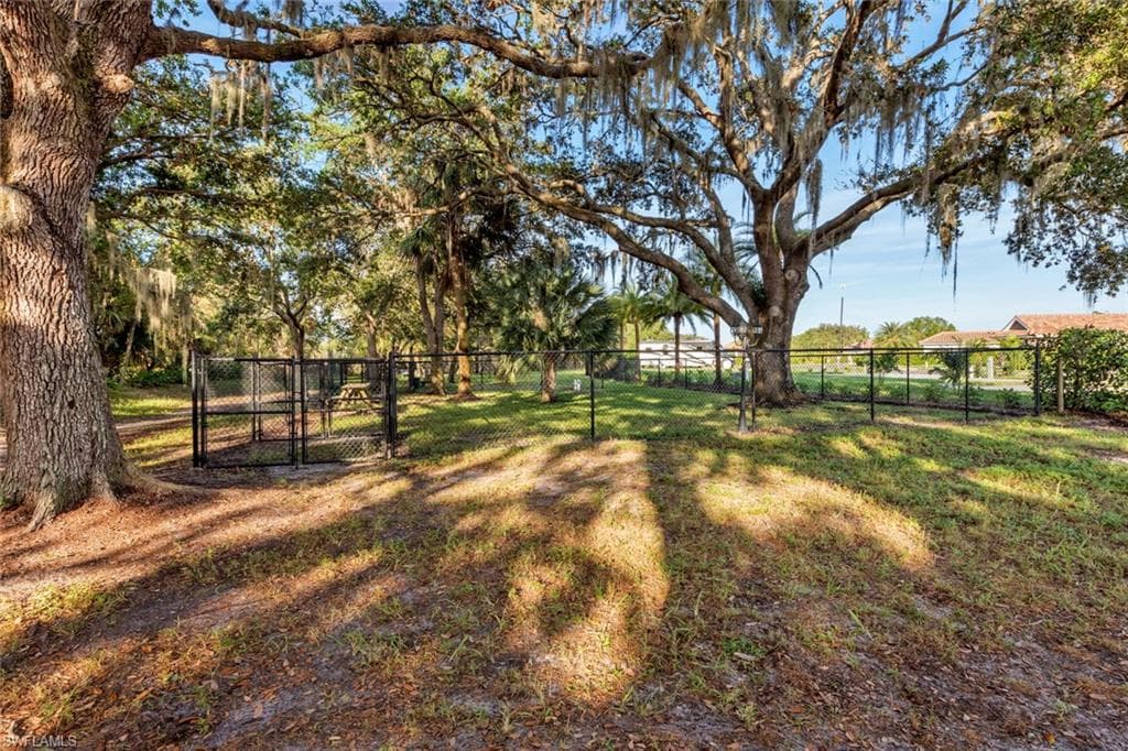 13424 Golden Palms CIR-14