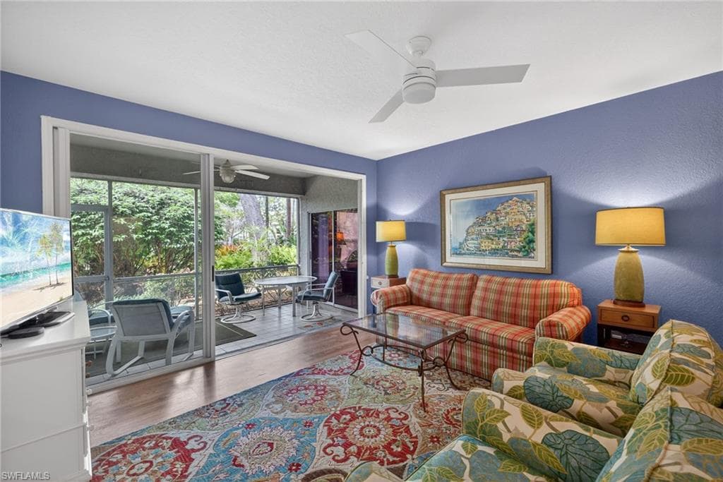 290 Emerald Bay CIR L7-3