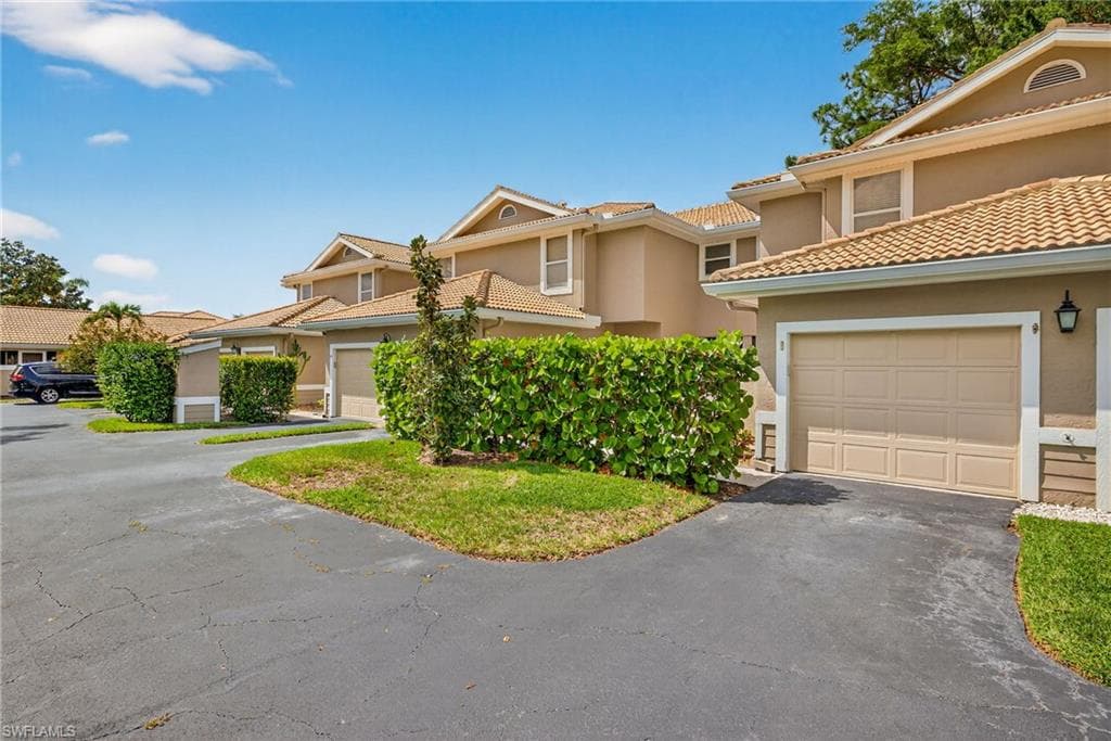 290 Emerald Bay CIR L7-18