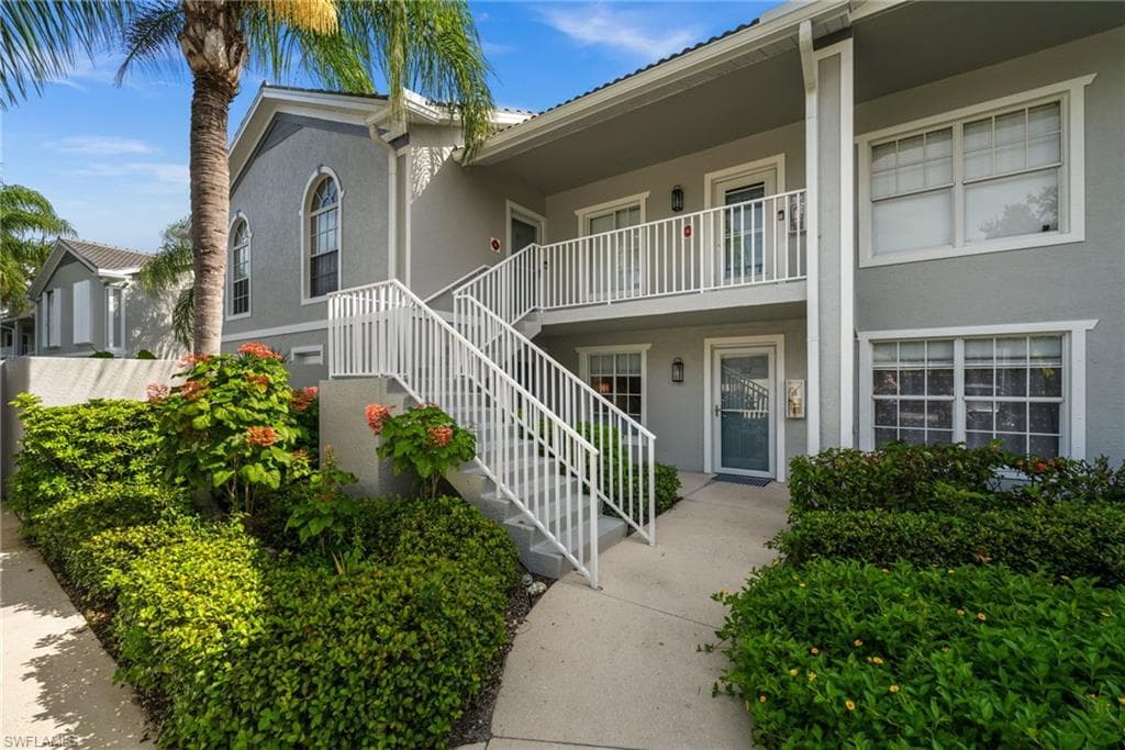25711 Lake Amelia WAY 102-11