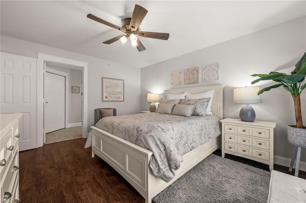 25711 Lake Amelia WAY 102-8