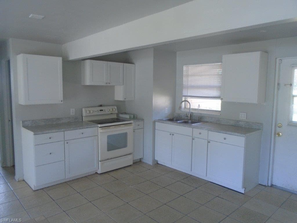 330 Ottumwa AVE-4