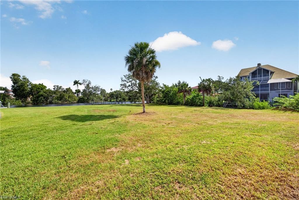 27218 High Seas LN-6