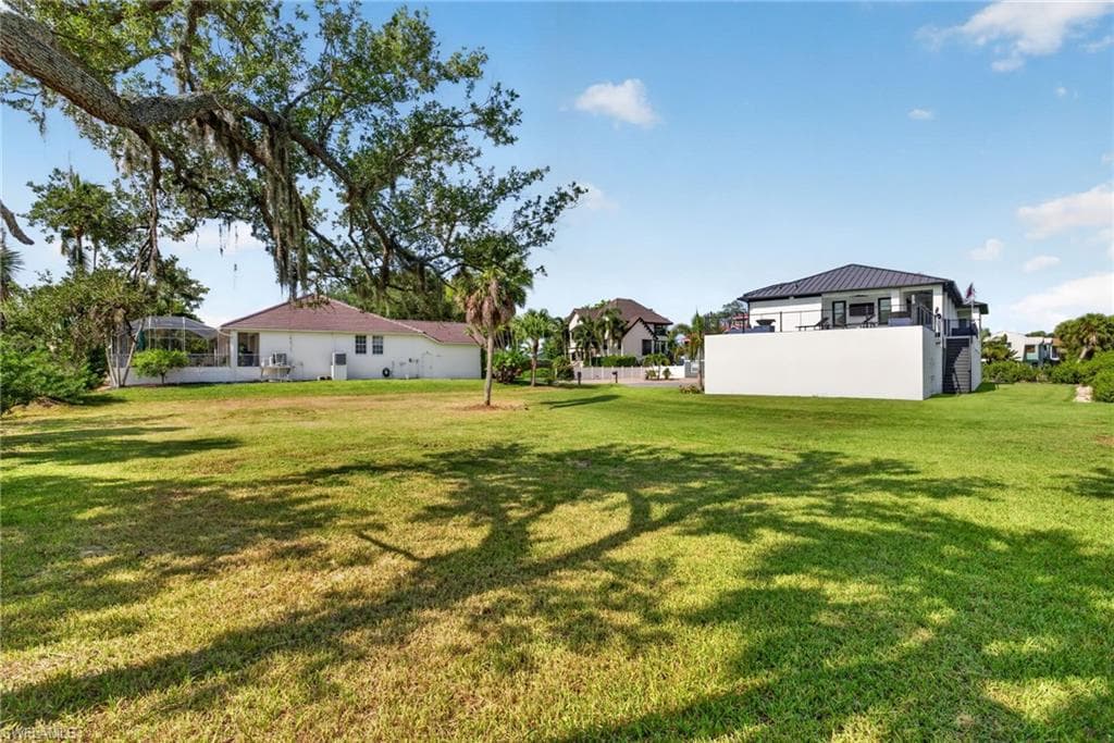 27218 High Seas LN-8