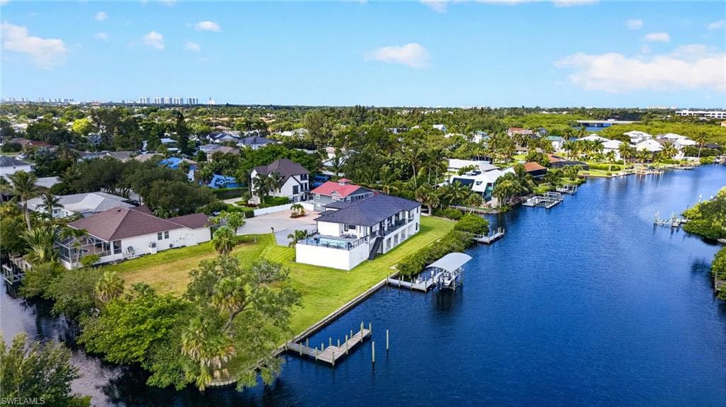 27218 High Seas LN-21
