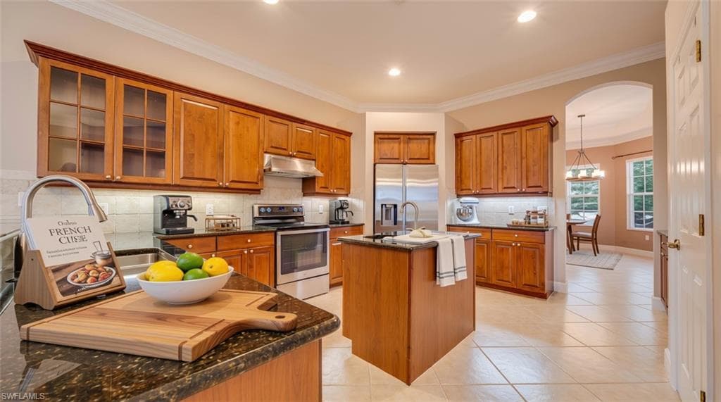 5683 Whispering Willow WAY-32