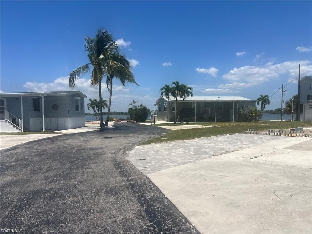 20 Helen LN-2