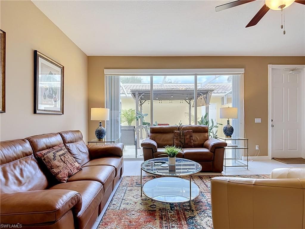 14700 ESCALANTE WAY-7