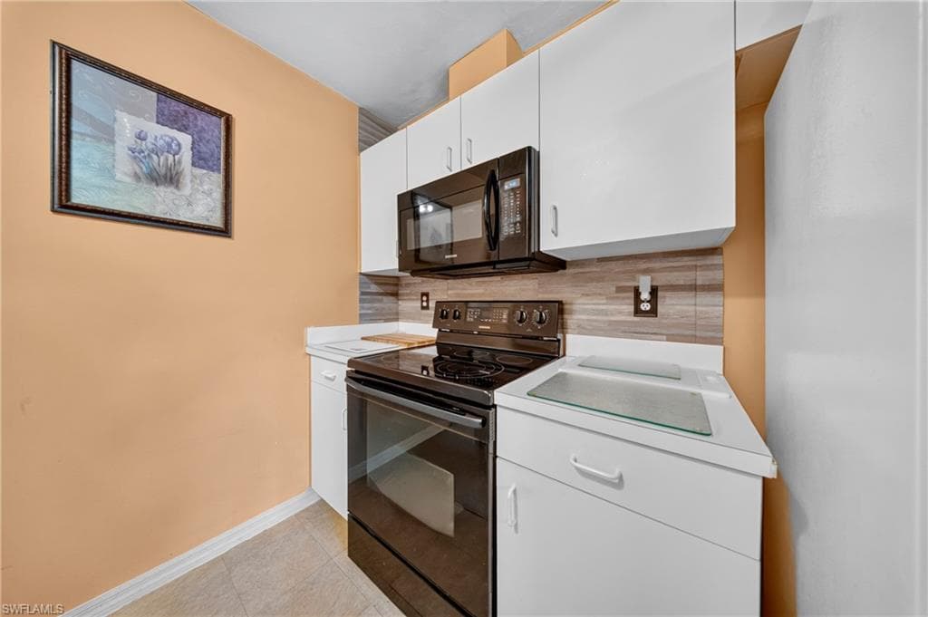 10020 Carolina ST 22-28