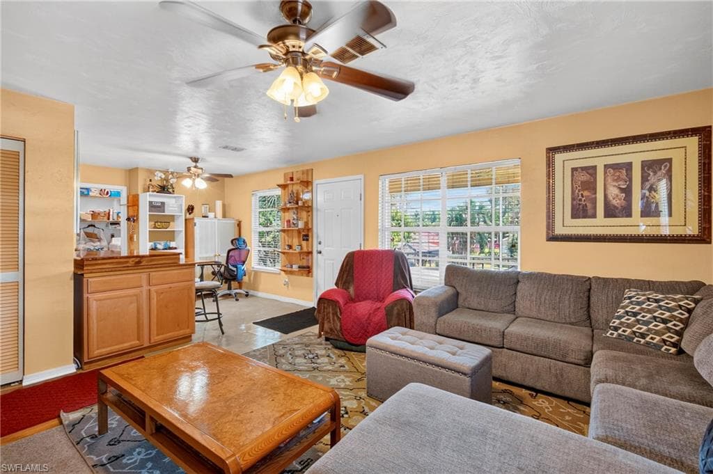 10020 Carolina ST 22-25