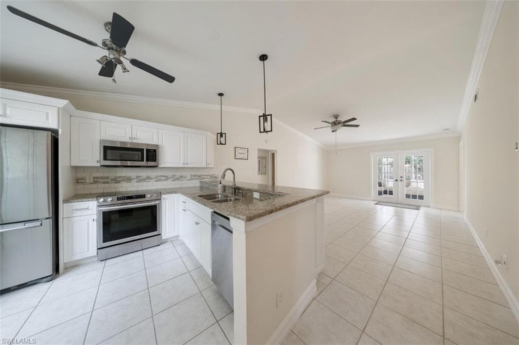 15818 Key Grass LN-3