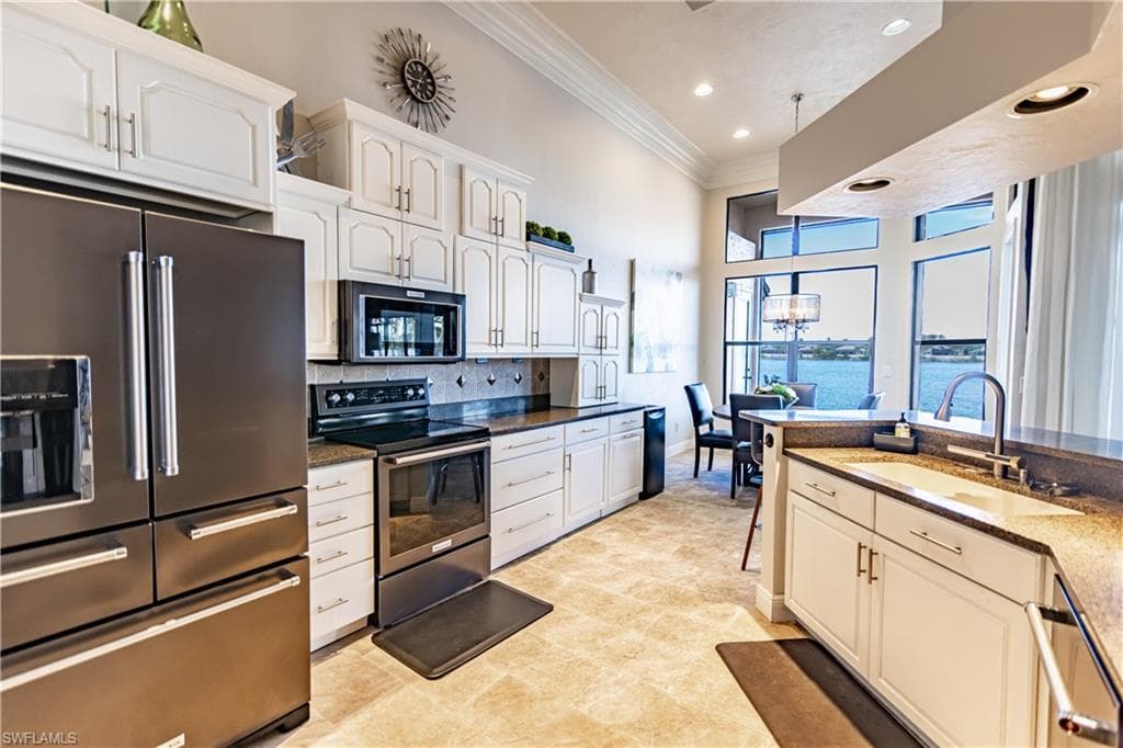 5160 Harborage DR-16