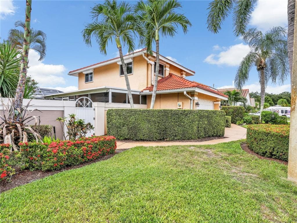 1256 Naples Lake DR-3