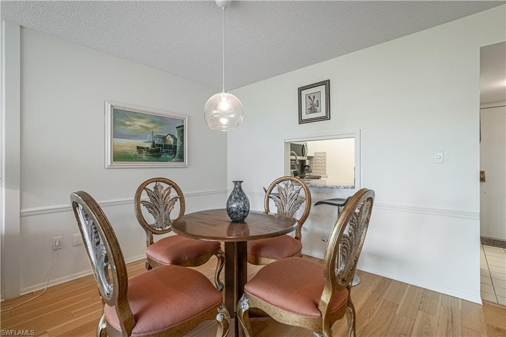 1828 Pine Valley DR 201-3