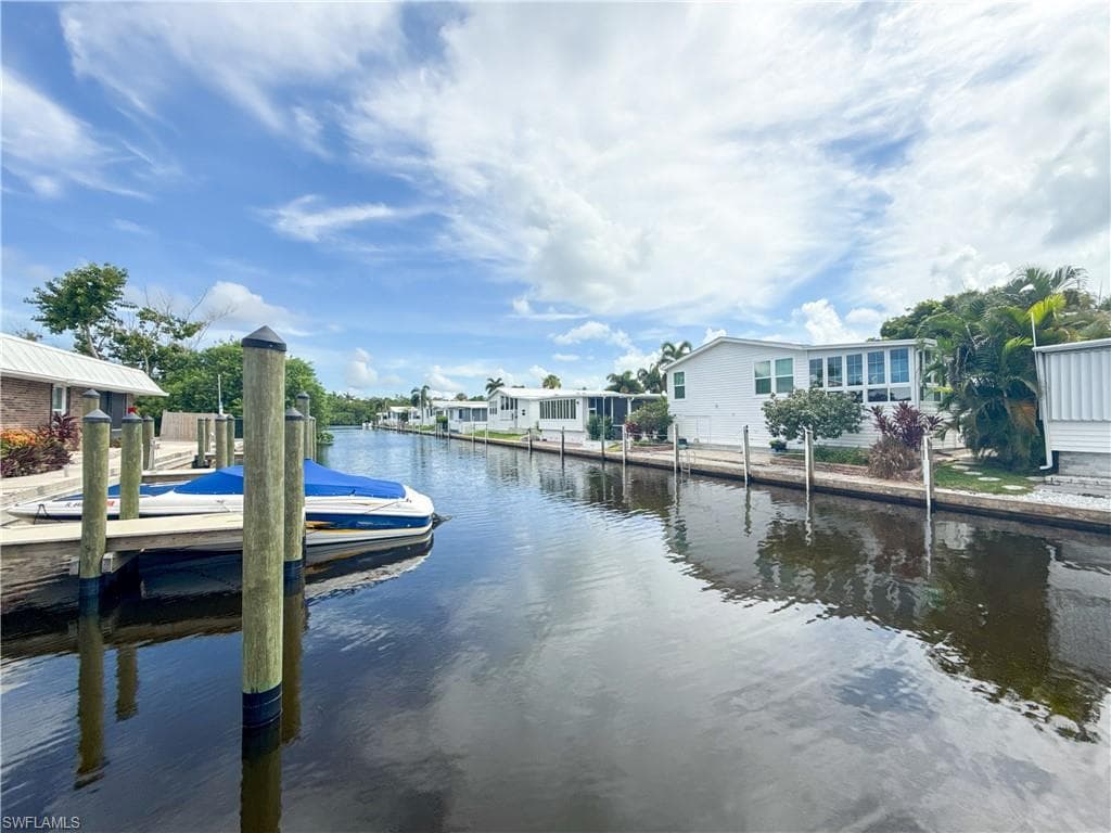 2846 Arbutus ST C2-26