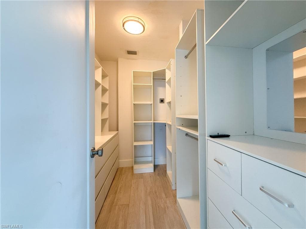 2846 Arbutus ST C2-11