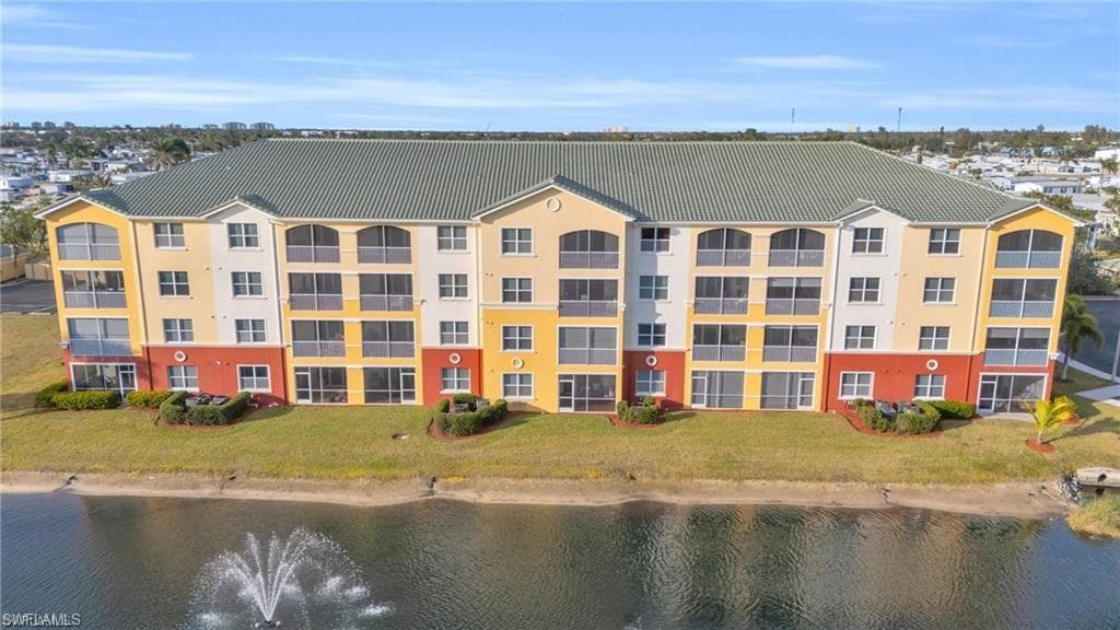 11041 Gulf Reflections DR 305-3
