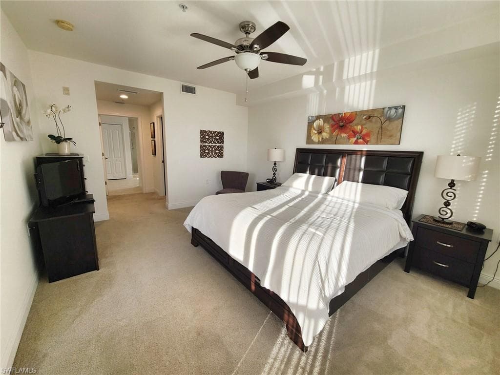 11041 Gulf Reflections DR 305-11