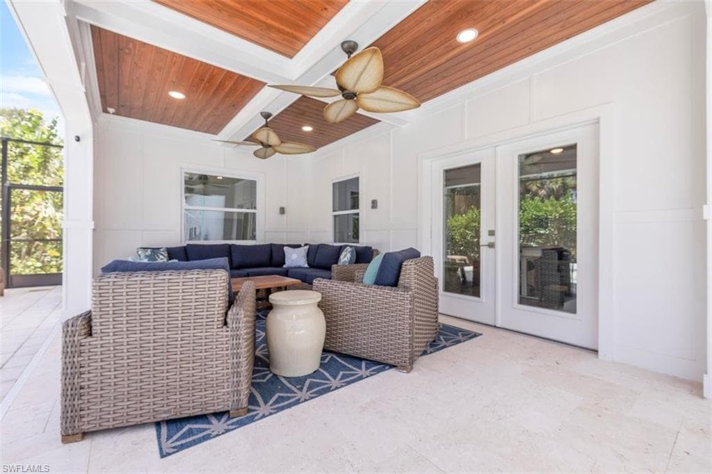 9277 Belding DR-32