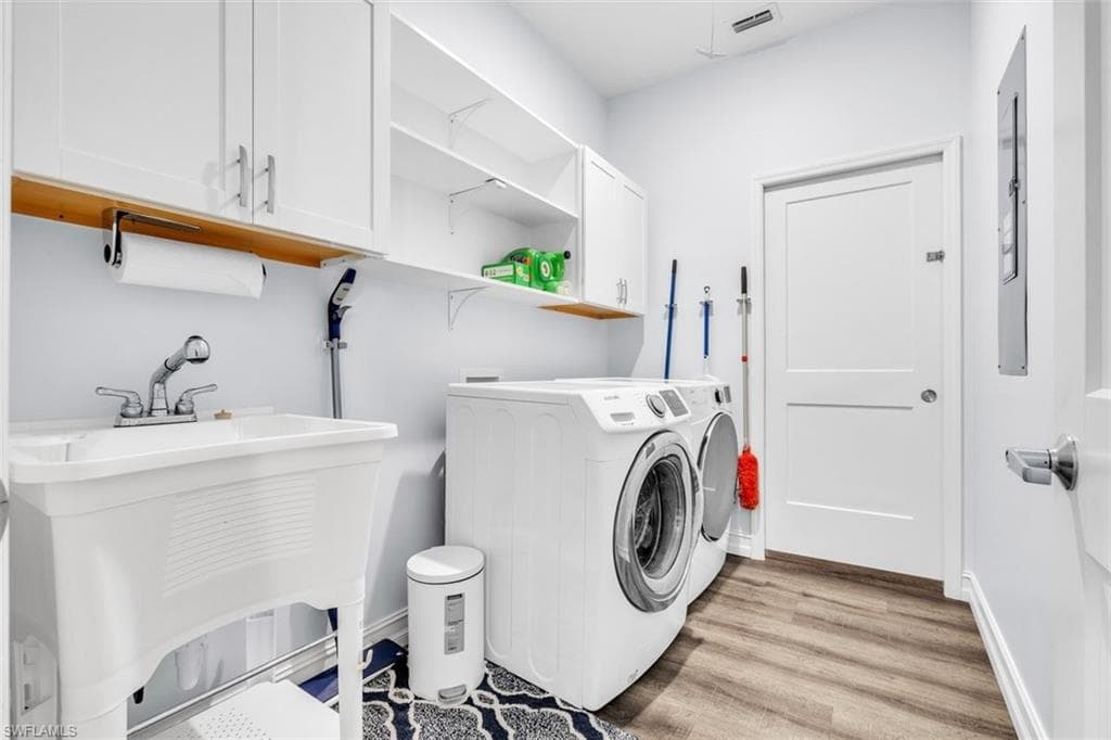 9277 Belding DR-24