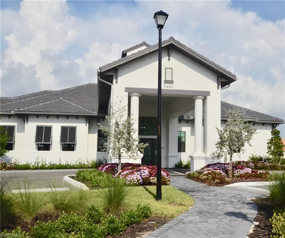 7509 Carnegie WAY-29