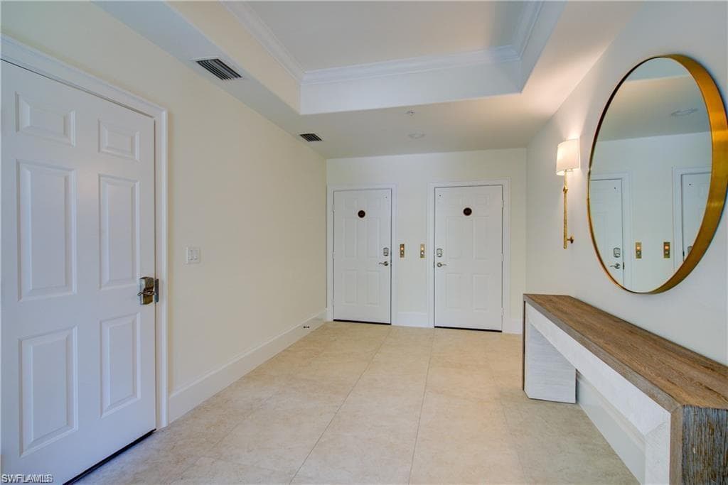 2855 Tiburon BLVD E 102-36