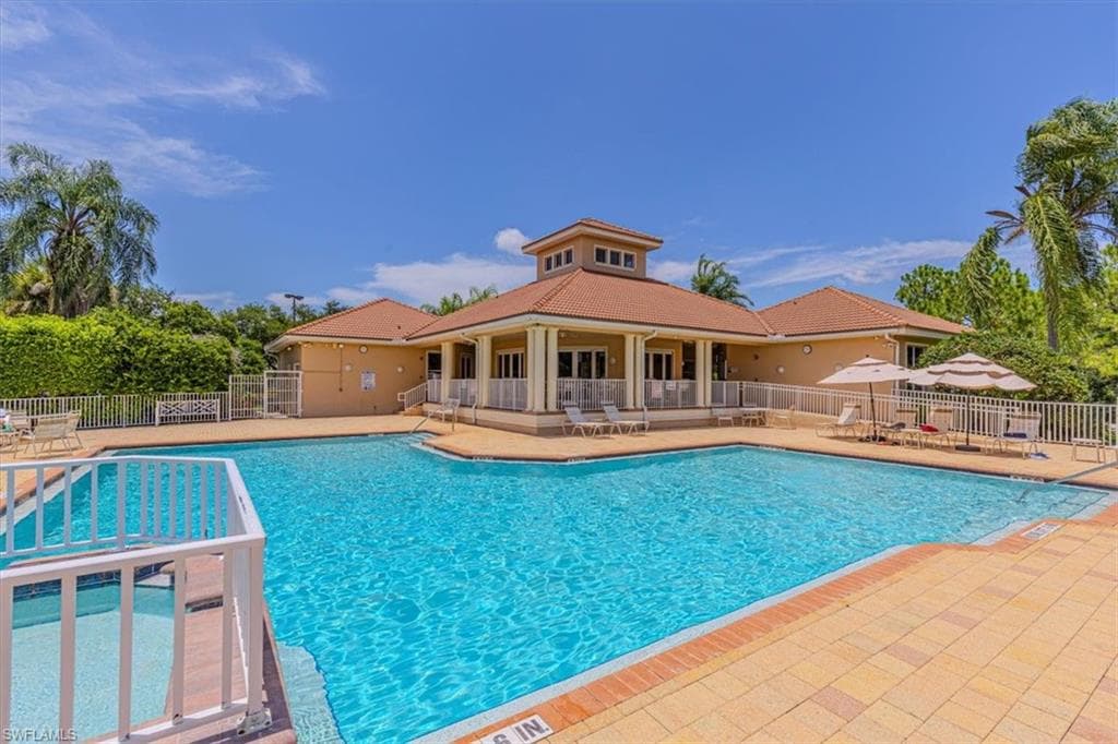 120 Burnt Pine DR-22