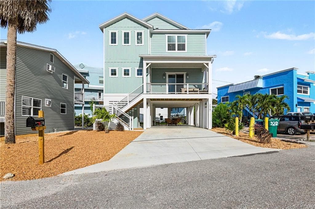 224 Fairweather LN-1