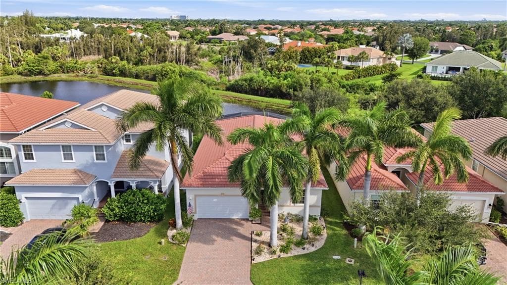 8618 Banyan Bay BLVD-3