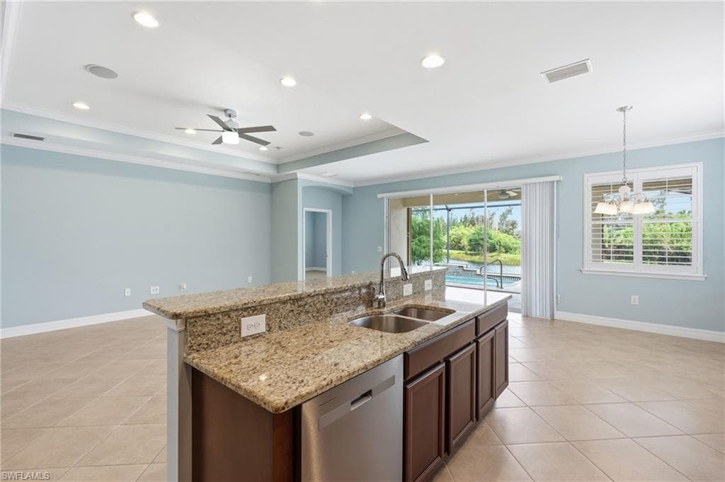 8618 Banyan Bay BLVD-10