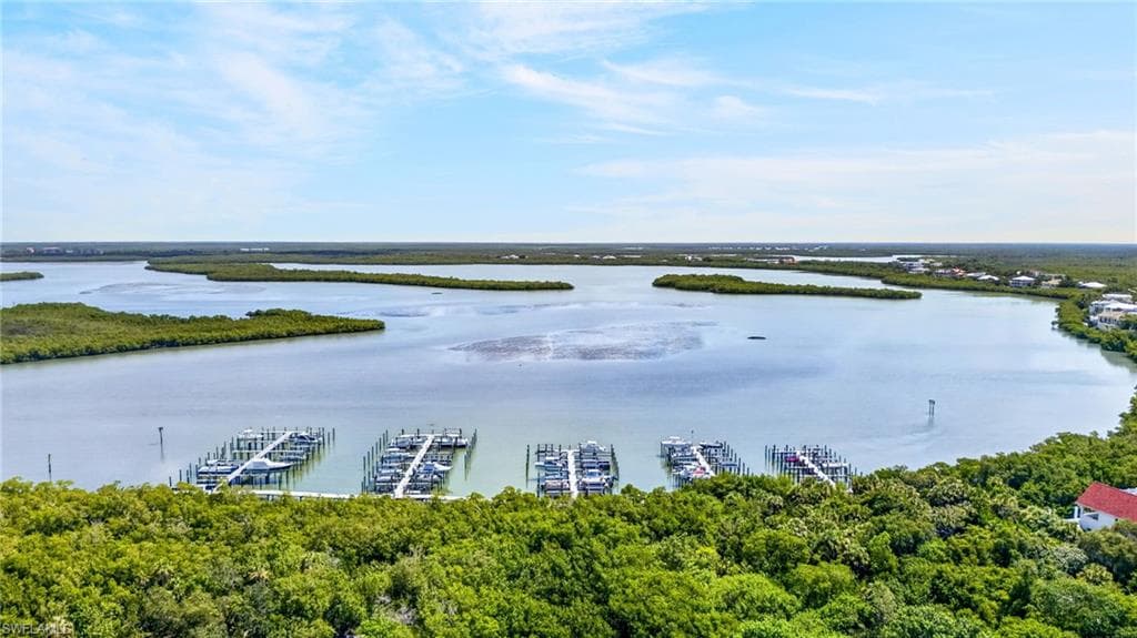 1065 Blue Hill Creek DR-20