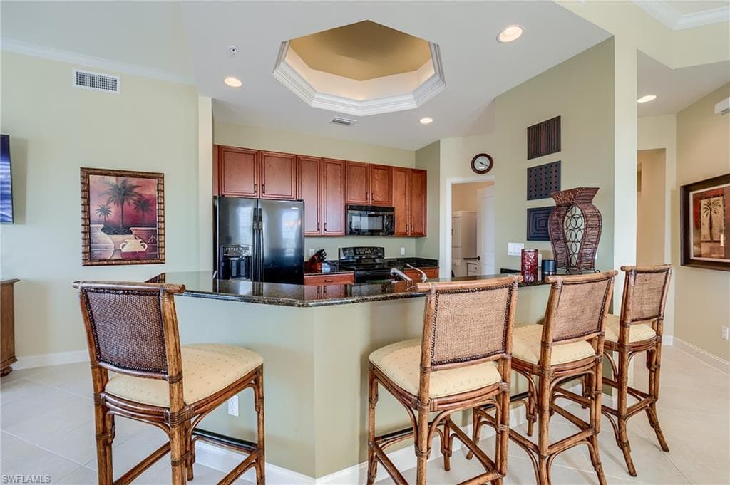 3881 Kens WAY 4301-8