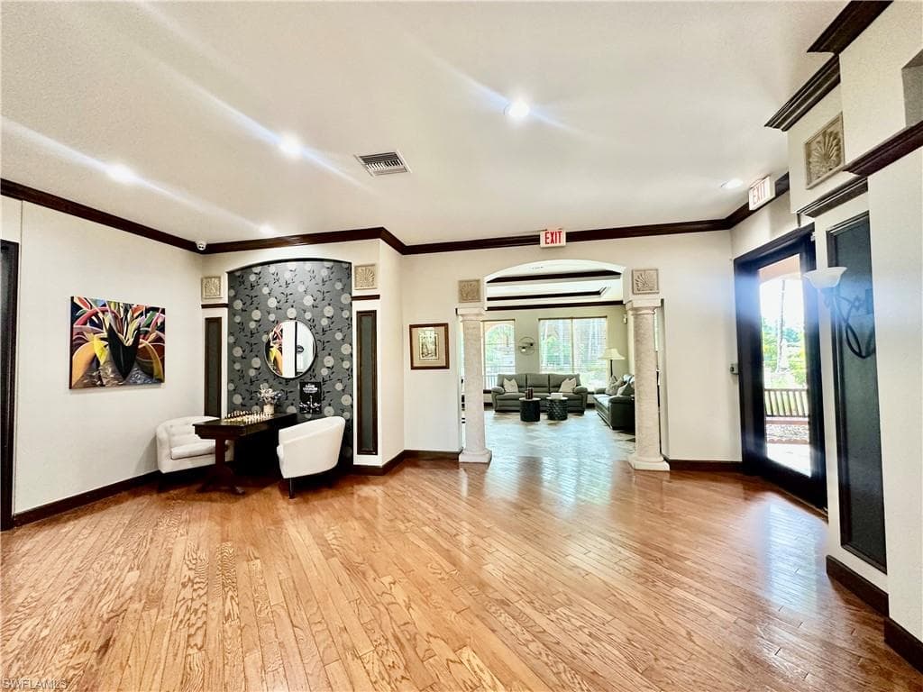 1230 Reserve WAY 304-17