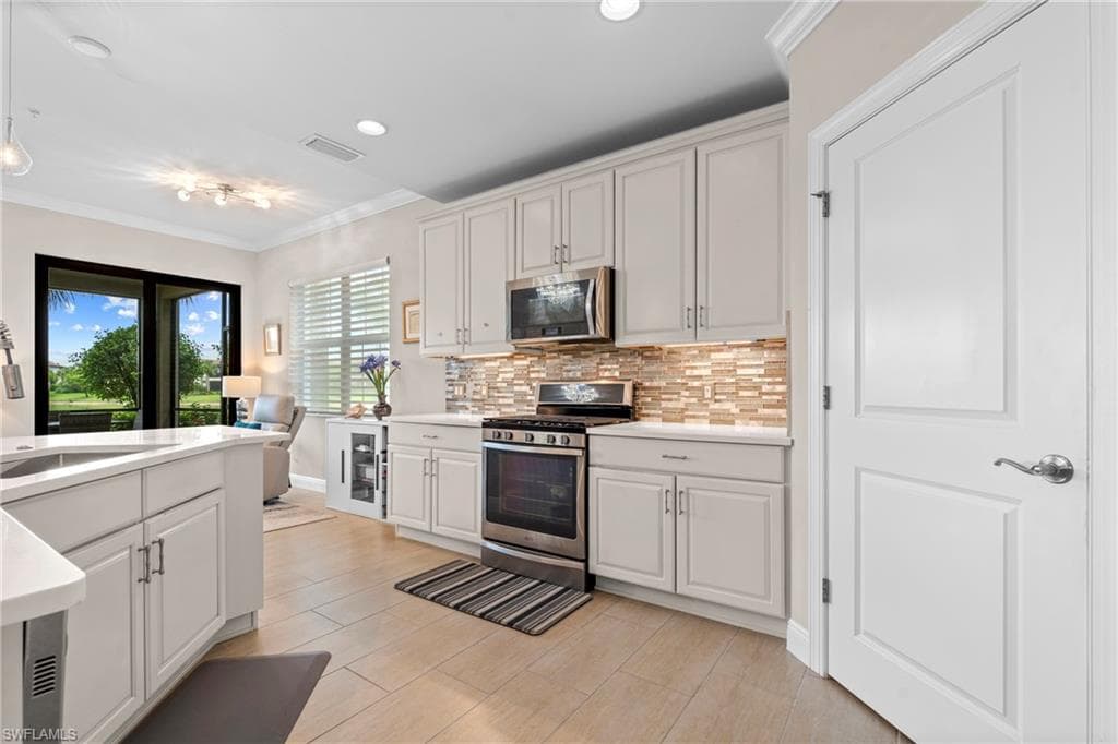 2137 FRANGIPANI CIR 102-11