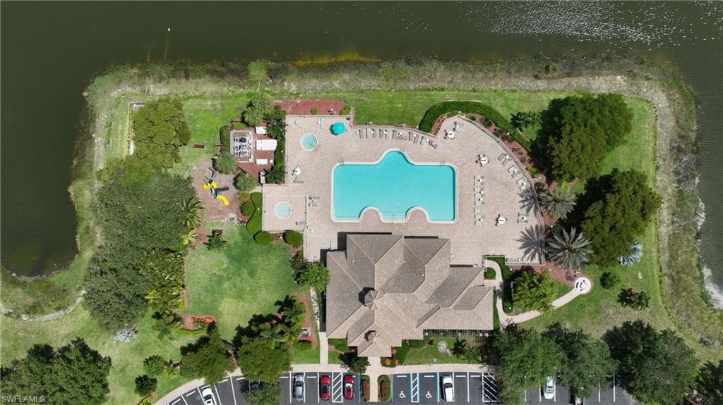 8676 Athena CT-32