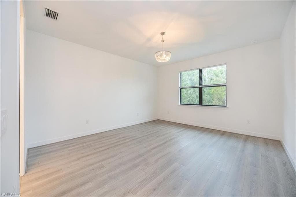 10335 Ventana LN-10