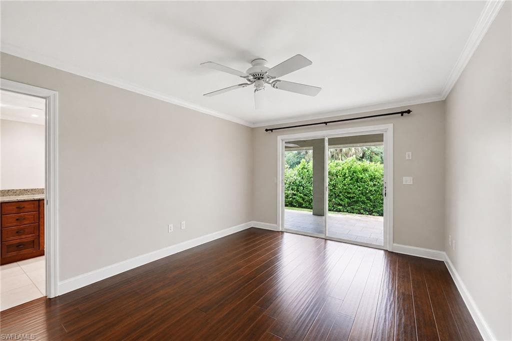 1073 Alhambra CIR-32