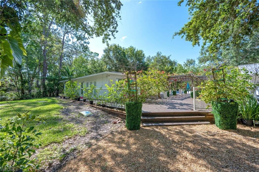 5940 English Oaks LN-8