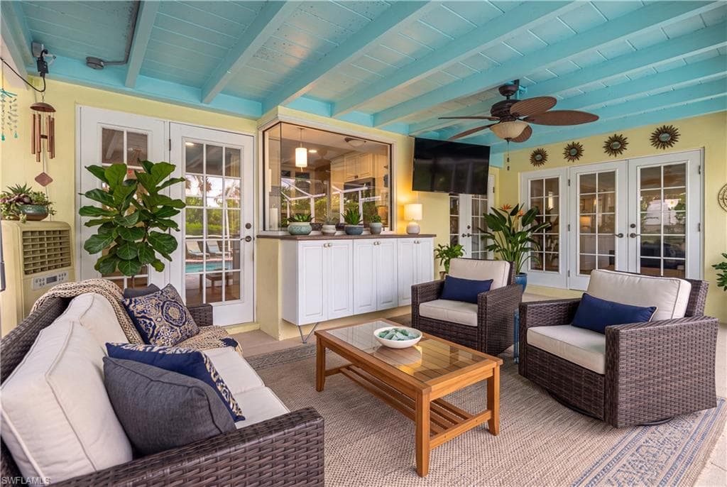 1352 Oaklawn CT-16