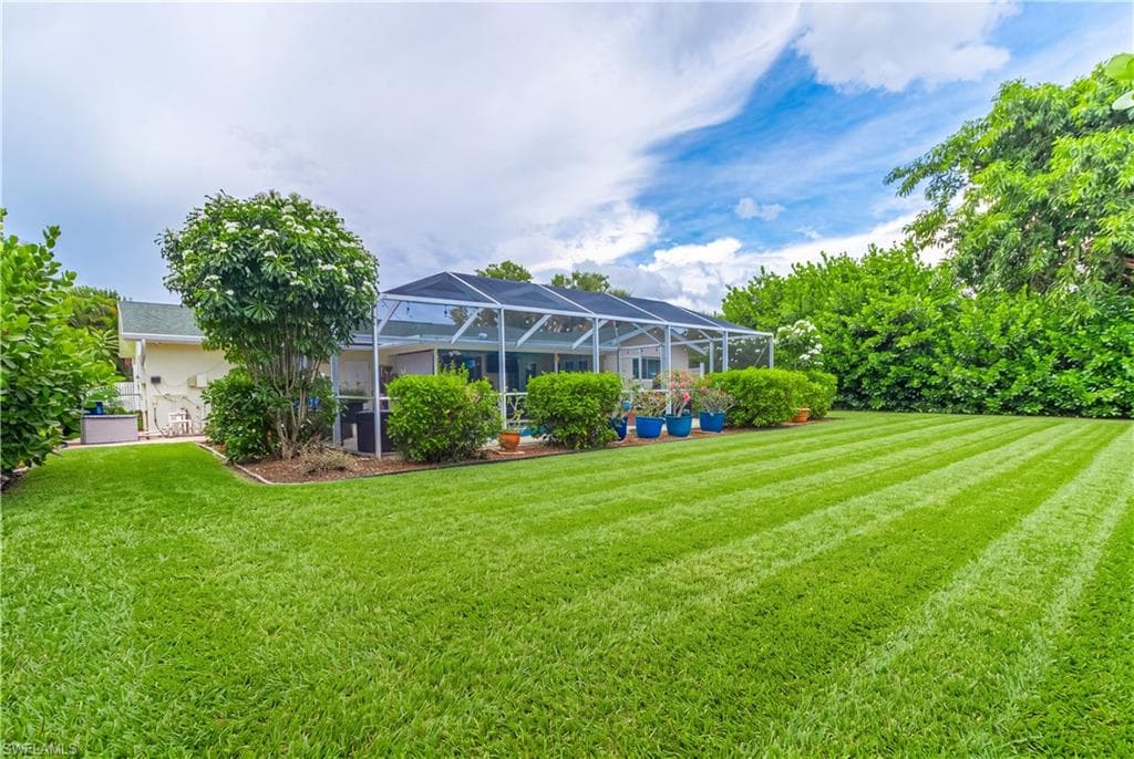 1352 Oaklawn CT-3
