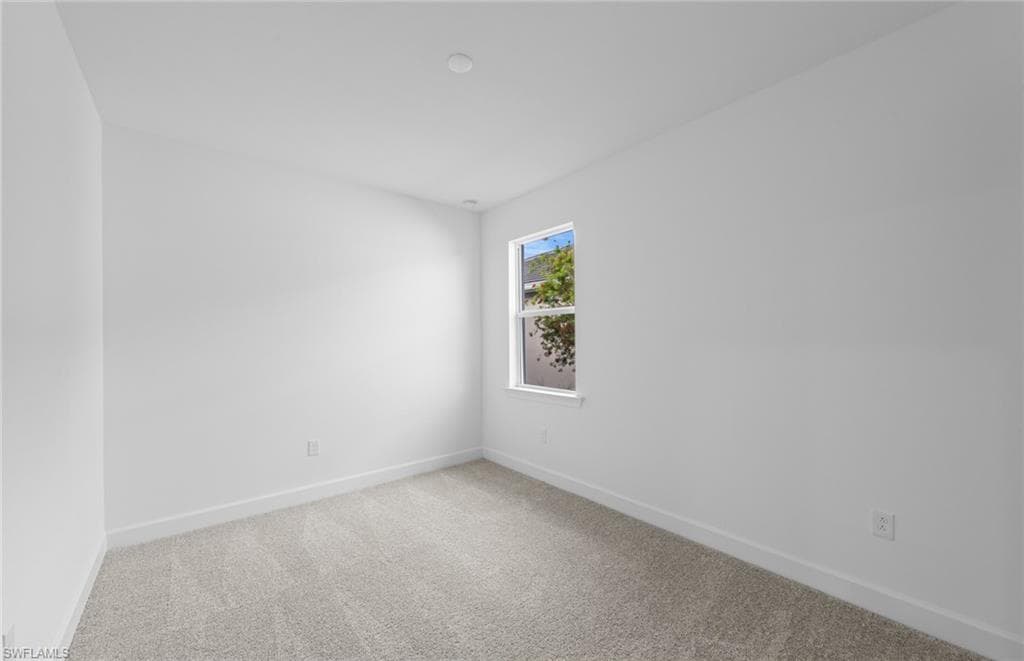 12583 Quartz DR-14