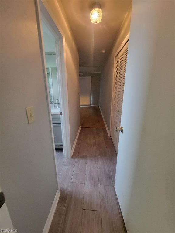 10 Regency CT-11