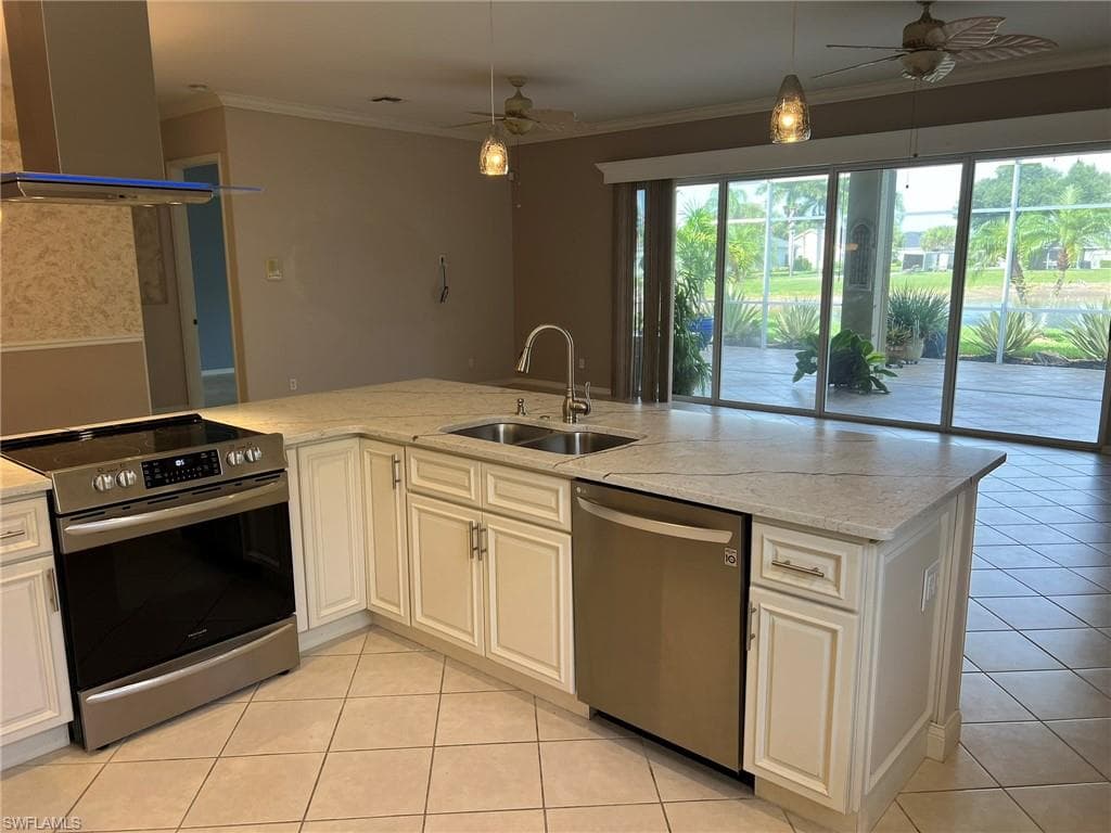 9269 Palm Island CIR-10